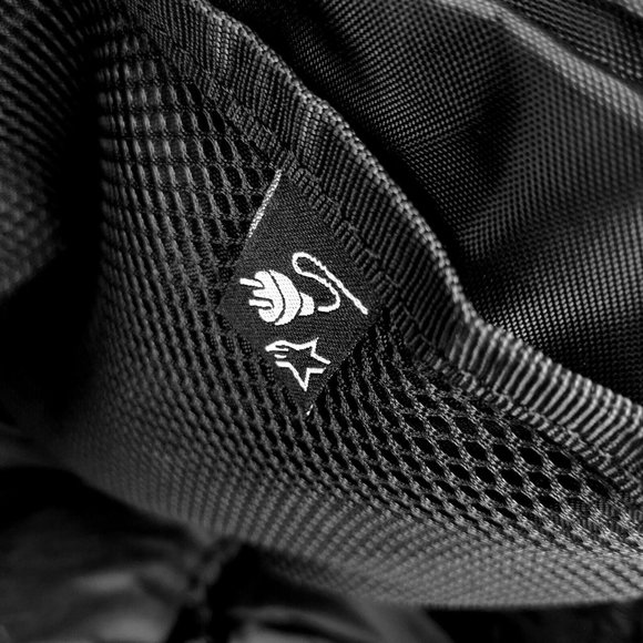 Swiss Gear By Wenger 17-inch Computer and Tablet Backpack LIKE NEW - Picture 4 of 9